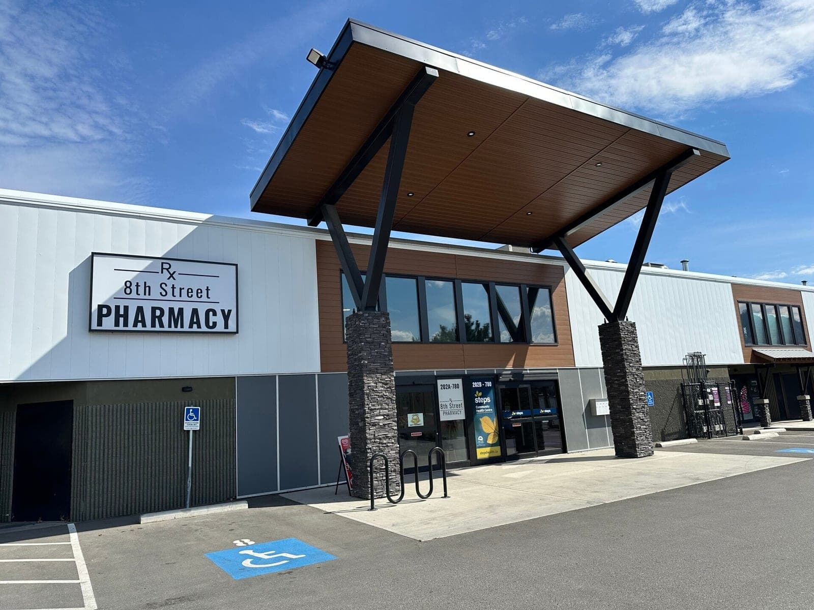 SeniorHome.ca - 8th Street Pharmacy