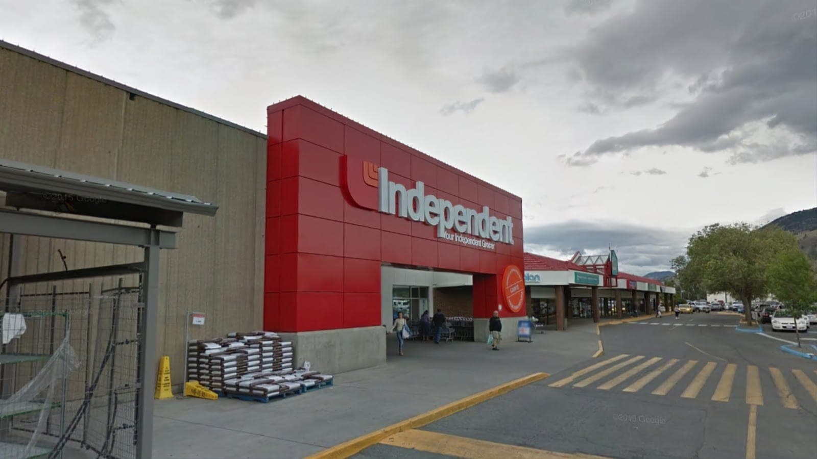 Loblaw Pharmacy (photo: Lazarus, via Google)