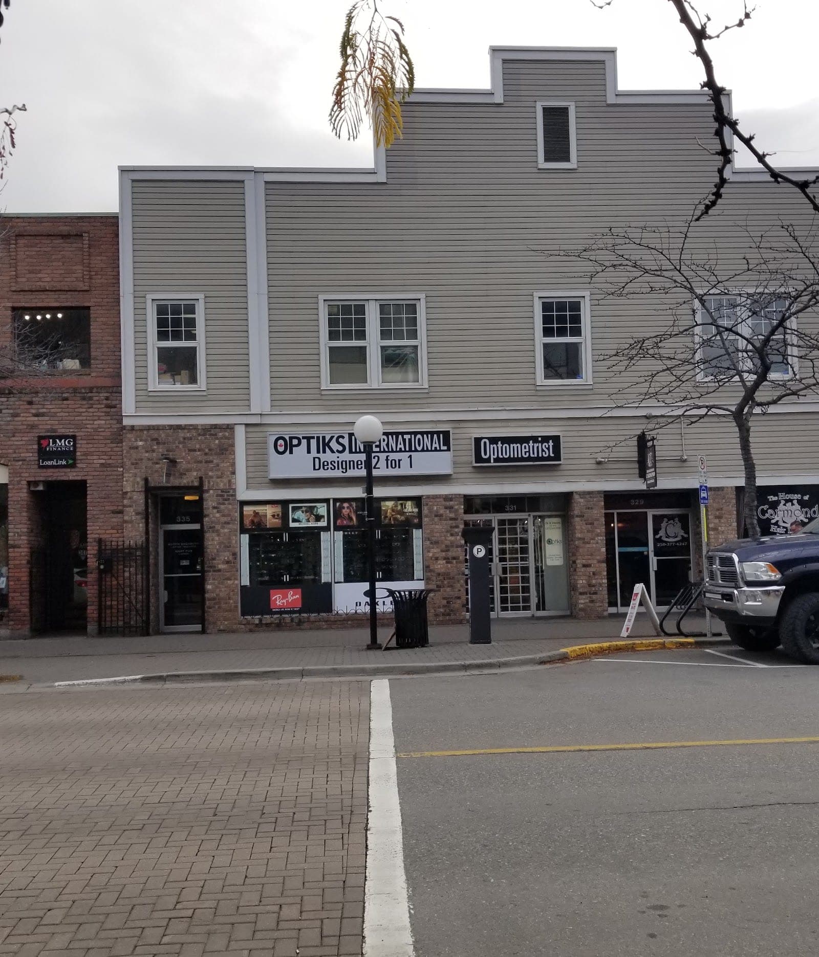 Optiks Optometry (photo: Optiks Optometry, via Google)