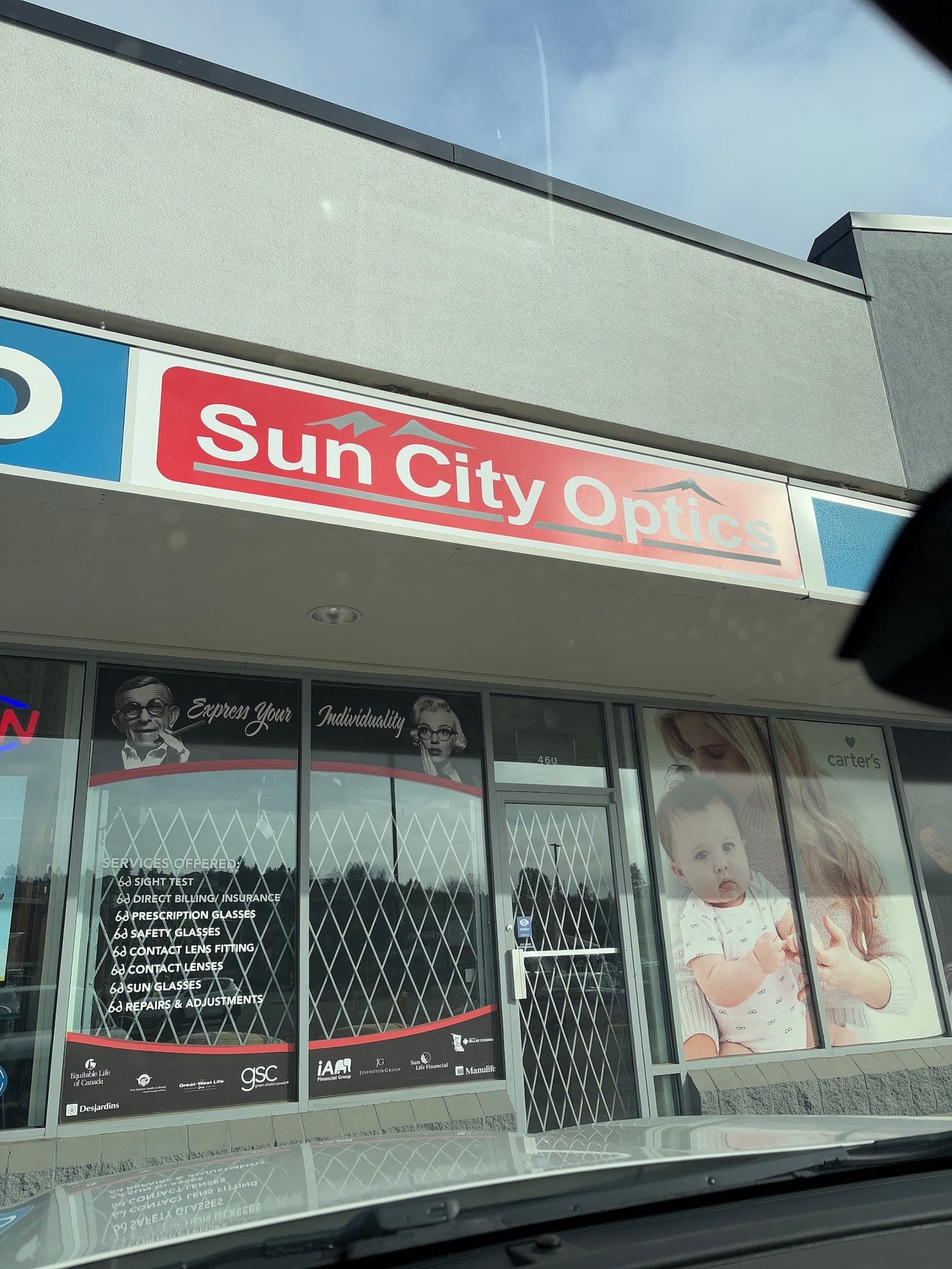 Sun City Optical by Deziner Eye Care (photo: Xiaohan Lu, via Google)