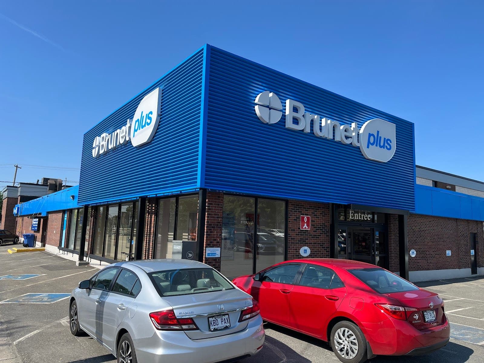 Brunet C. Savoie, S. Guertin, pharm. prop. Affiliés (photo: Jonathan Daudelin, via Google)