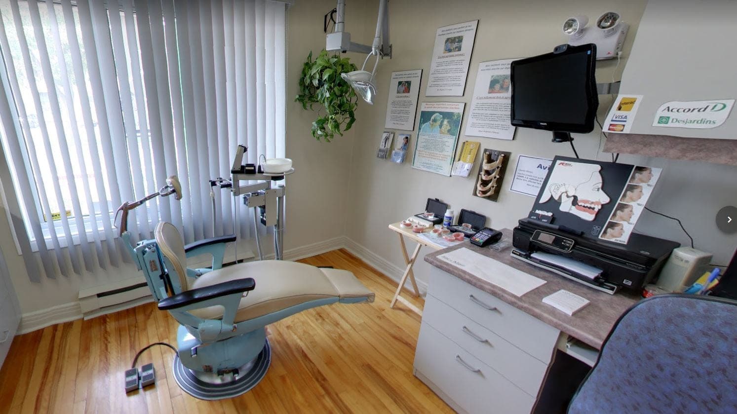 Centre de Denturologie et Implantologie Robert Belisle (photo: Robert Bélisle d.d Denturologiste, via Google)
