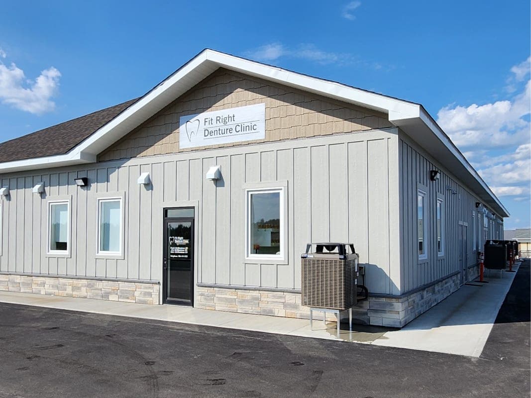 SeniorHome.ca - Fit Right Denture Clinic