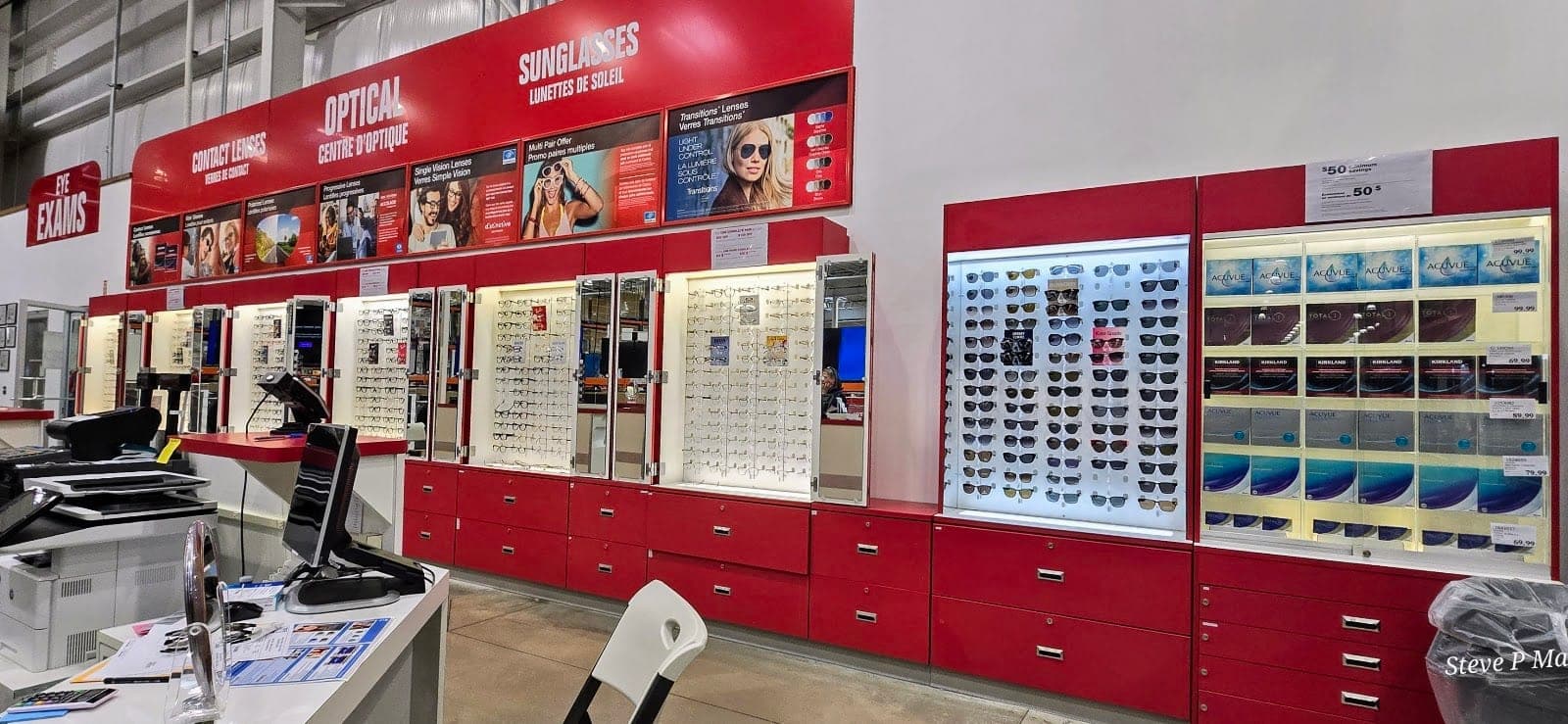 Costco Vision Center (photo: Stephen Peter, via Google)