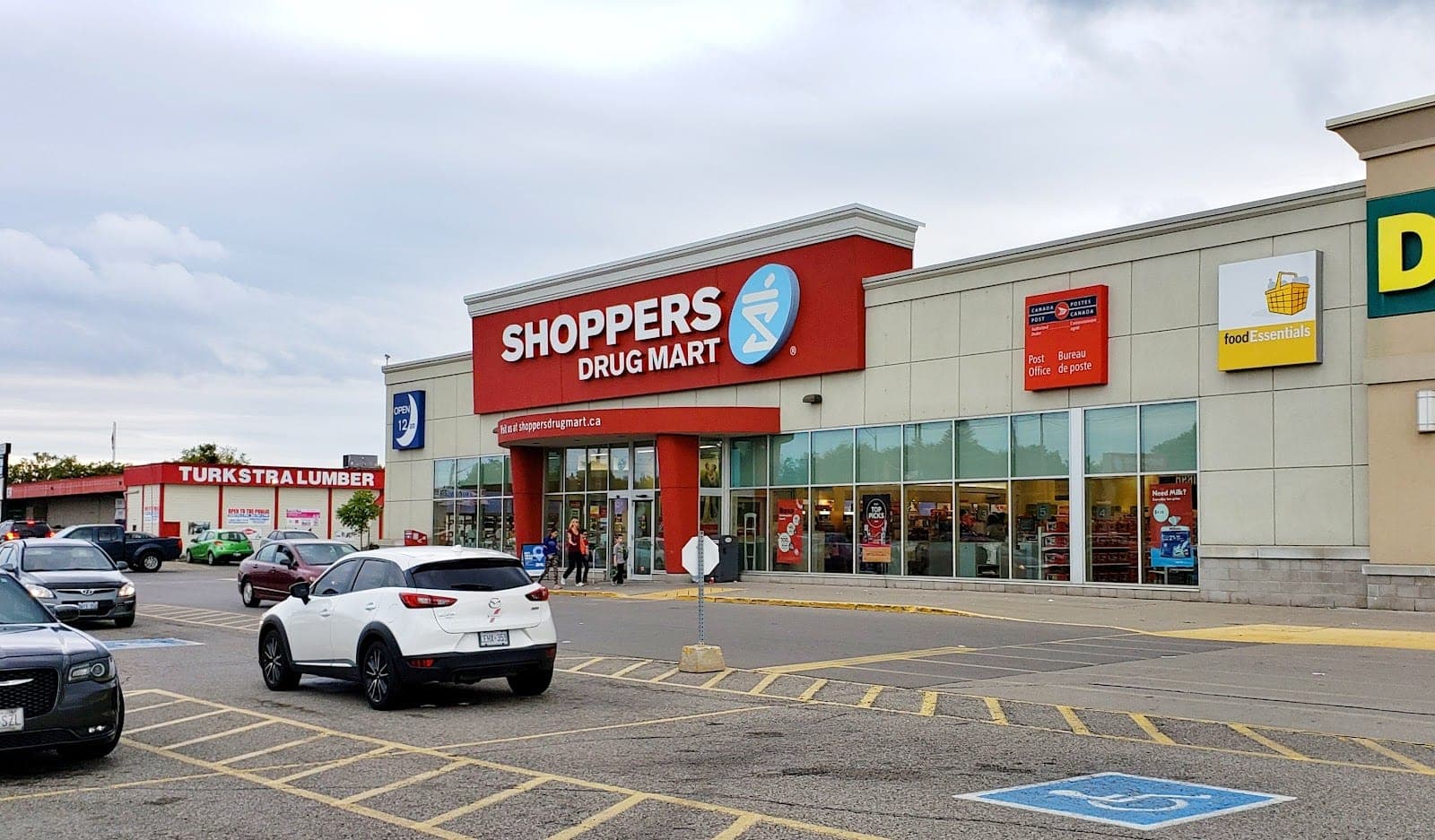 Shoppers Drug Mart (photo: Andrew McKerracher, via Google)