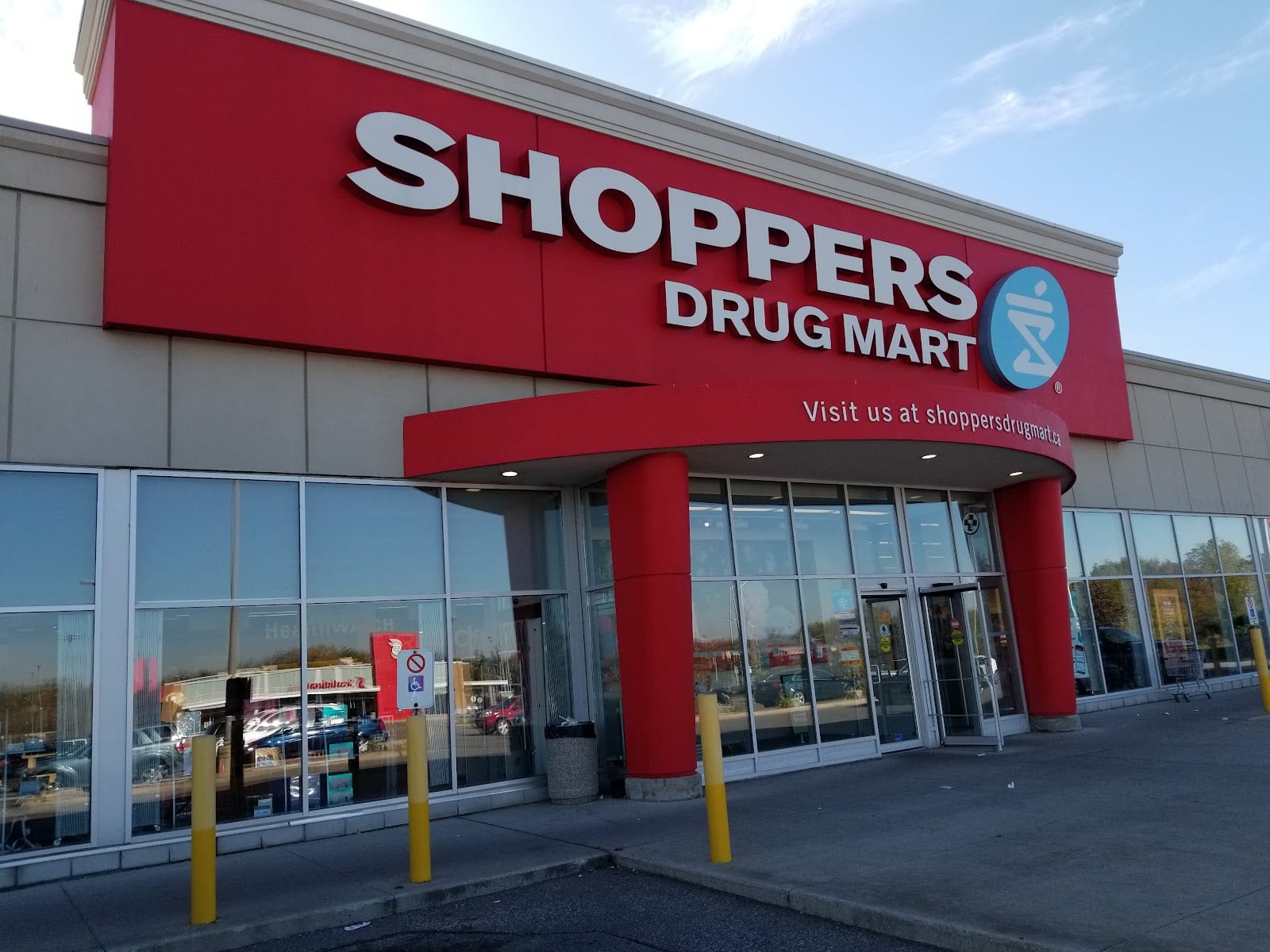 Shoppers Drug Mart (photo: Craig, via Google)
