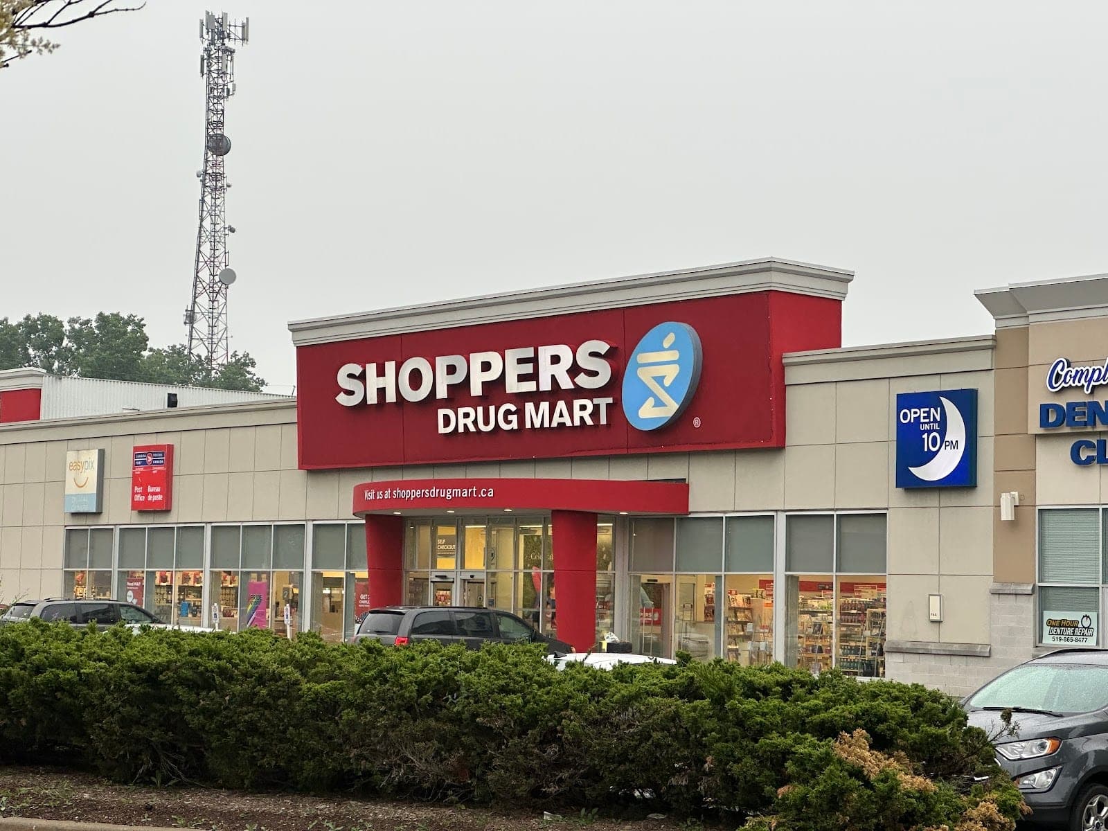 Shoppers Drug Mart (photo: Sarthak Mandaliya, via Google)