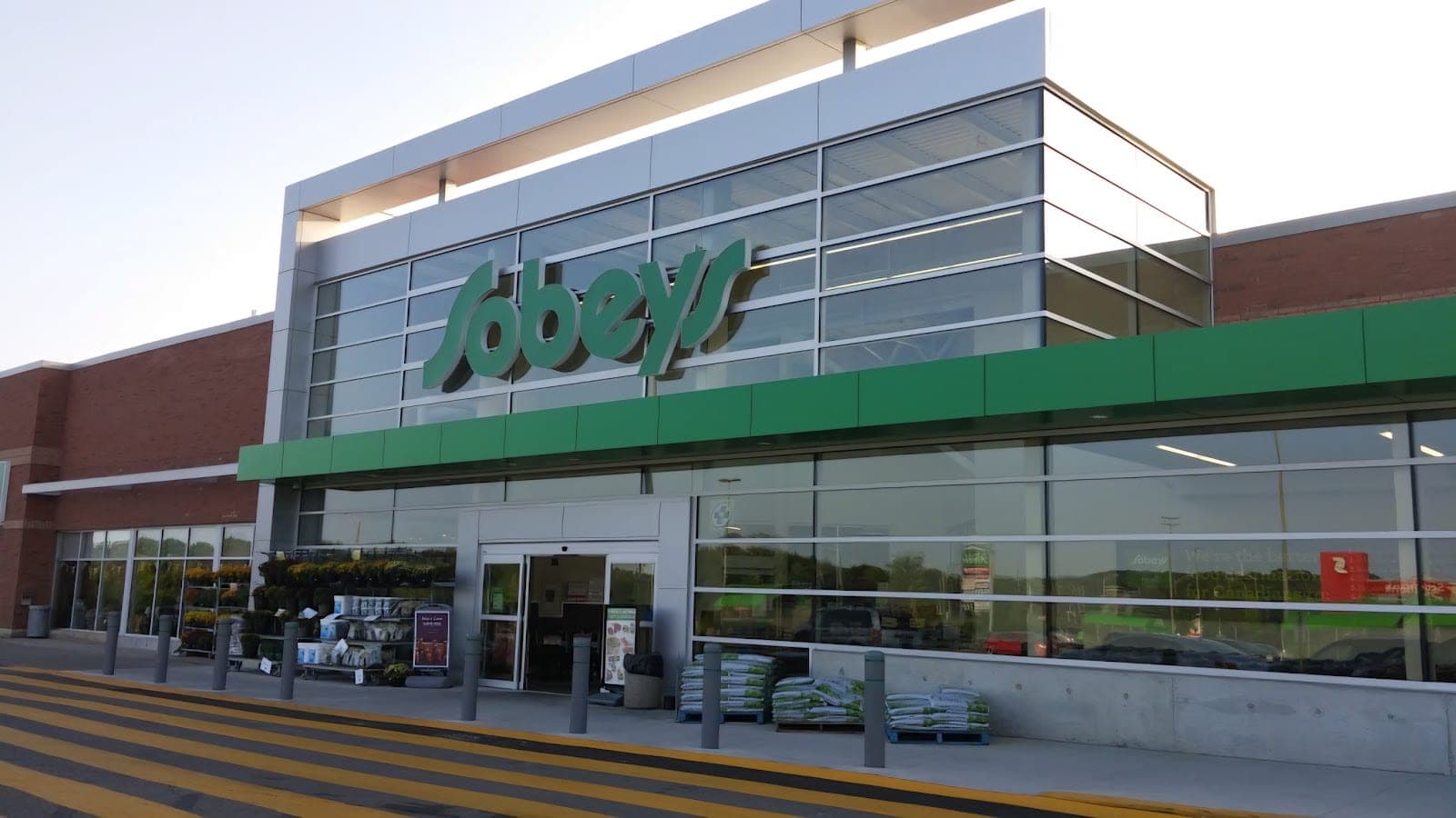 Sobeys Pharmacy Shellard Lane (photo: Lazarus, via Google)