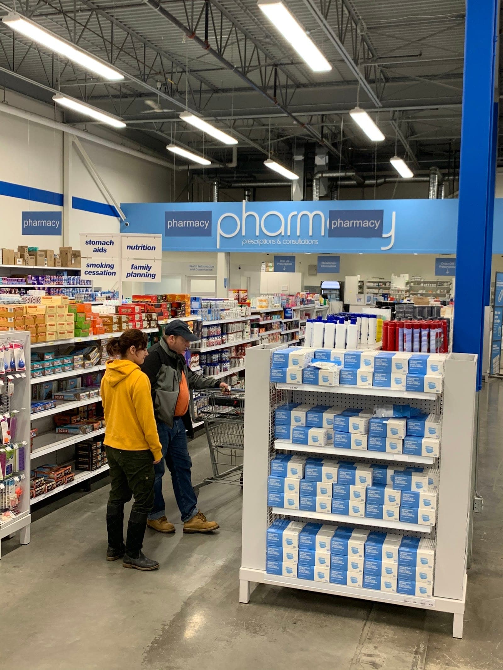 Wholesale Club Pharmacy (photo: Paula Hlavacek, via Google)