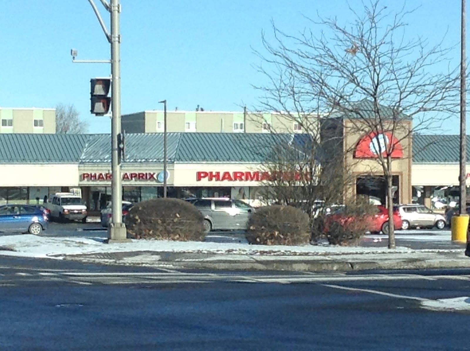 Pharmaprix (photo: Shala, via Google)