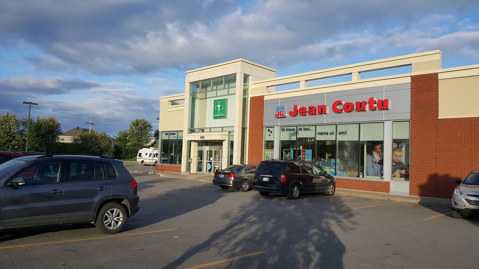 Pharmacie Jean Coutu (photo: PoulpoZoR, via Google)
