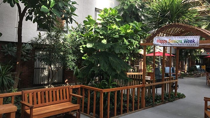 SeniorHome.ca - AgeCare Bow Crest