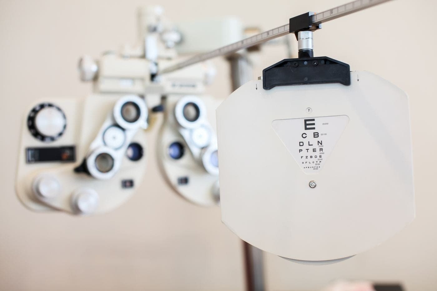 SeniorHome.ca - Whitby Eye Doctor