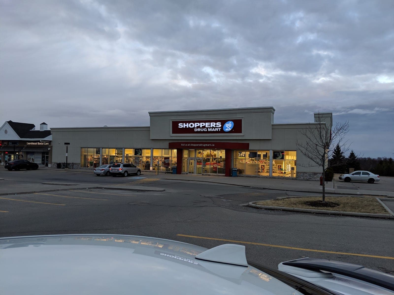 Shoppers Drug Mart (photo: Colin Hsu, via Google)