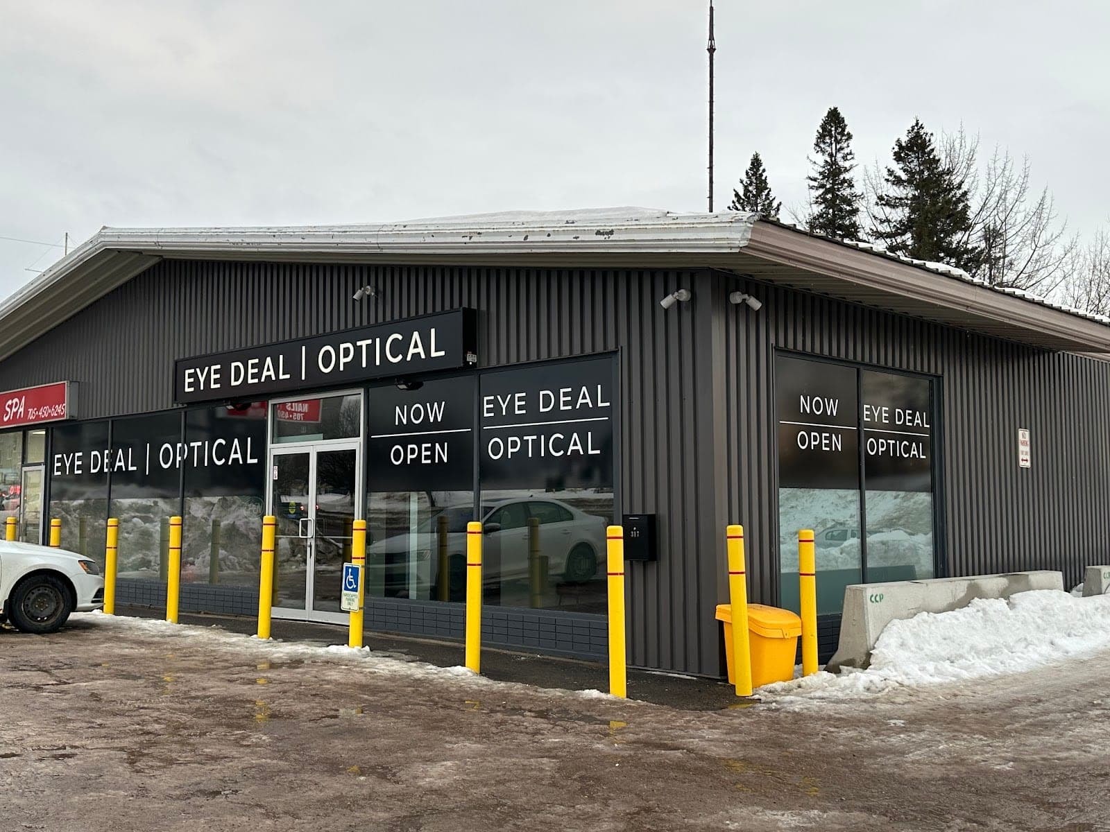 Eye Deal Optical (photo: Eye Deal Optical, via Google)