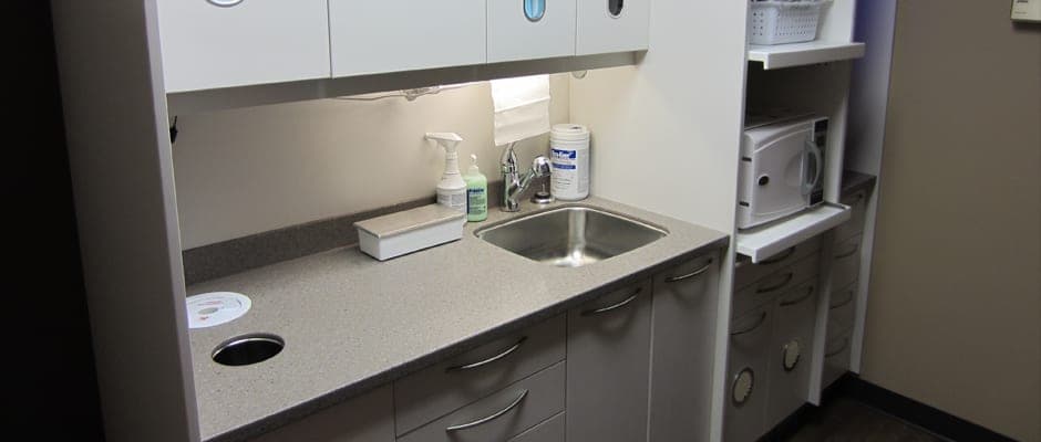 Red Deer Denture Clinic (photo: Red Deer Denture Clinic Ltd, via Google)