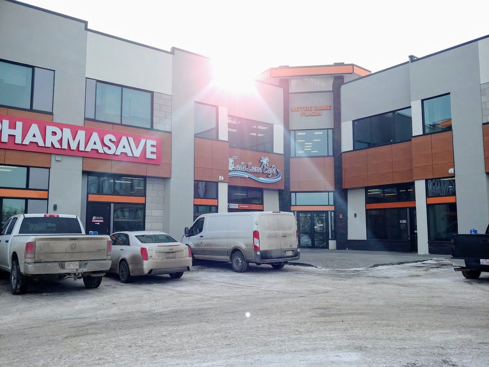 Central Alberta Eye Surgery - Dr. Kaisra Esmail & Associates (photo: JM (OU812), via Google)