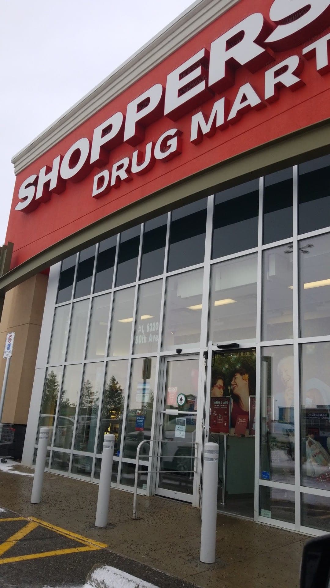 Shoppers Drug Mart (photo: RK, via Google)