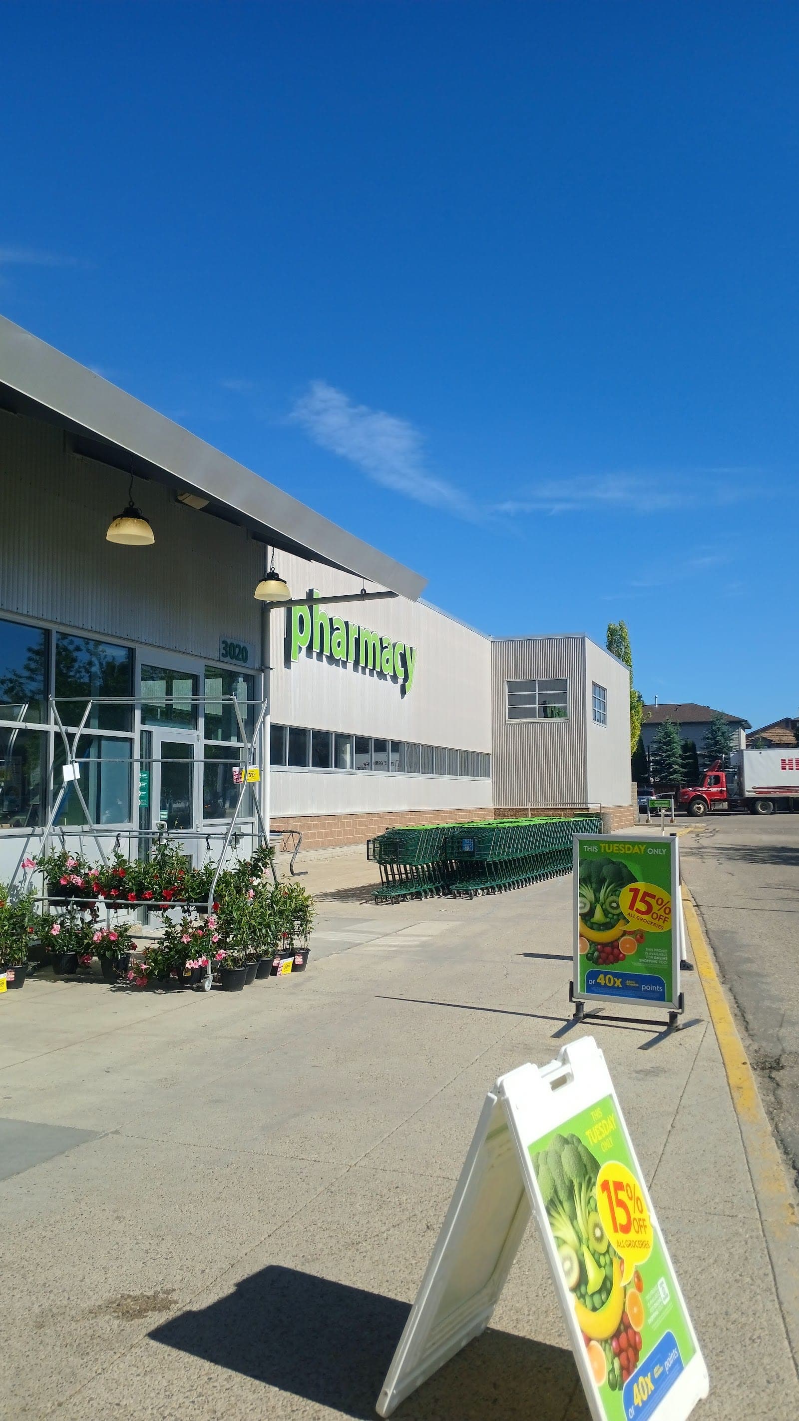 Save-On-Foods Pharmacy (photo: Rajan Krishnaraj, via Google)