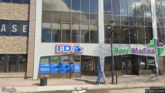 Ross Saint Ida Pharmacy (Google Street View)
