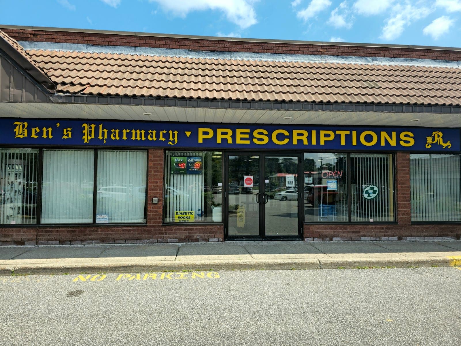 Ben's Pharmacy (photo: Liam Cooey, via Google)