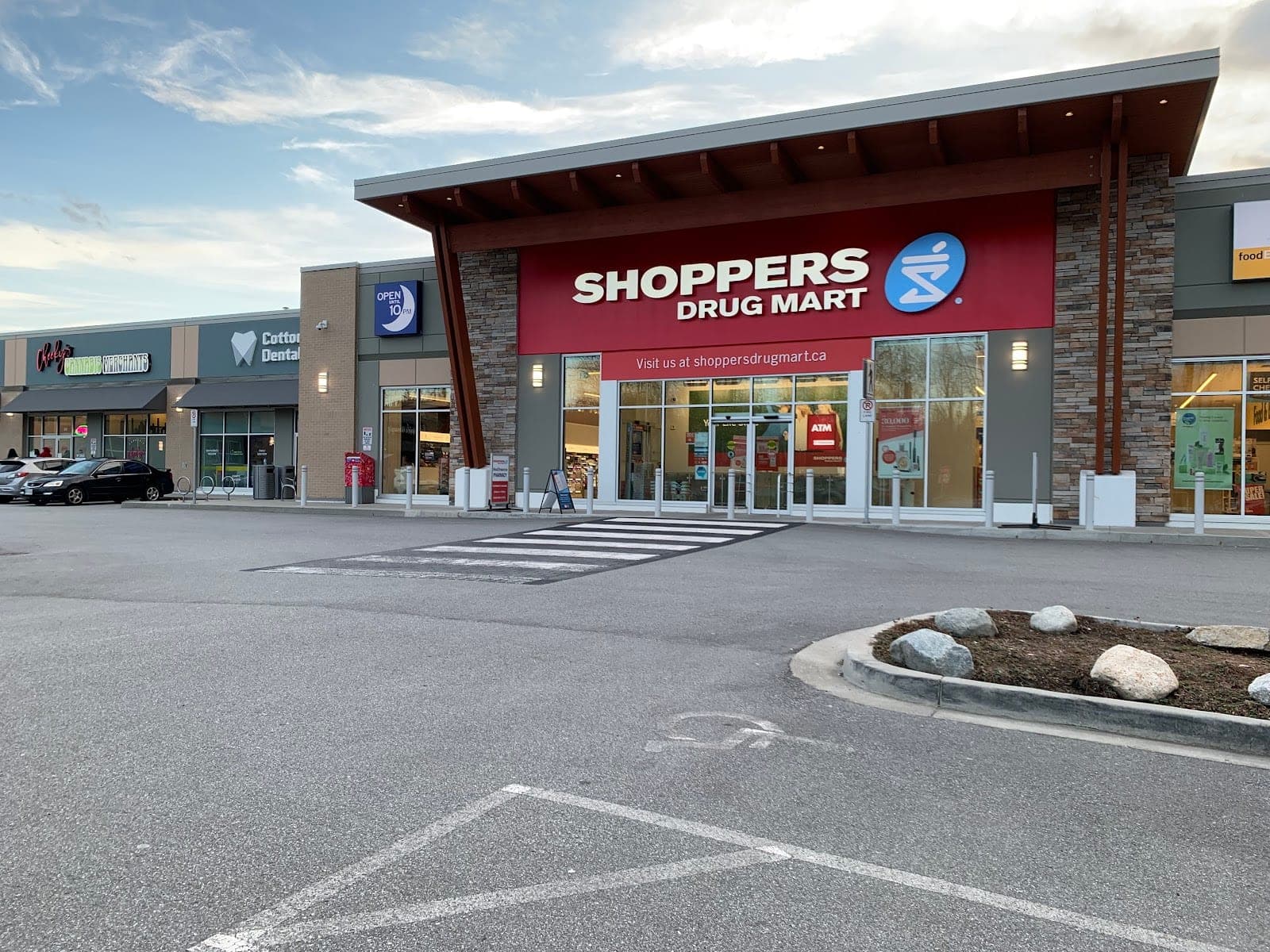 Shoppers Drug Mart (photo: Brent Johnson, via Google)