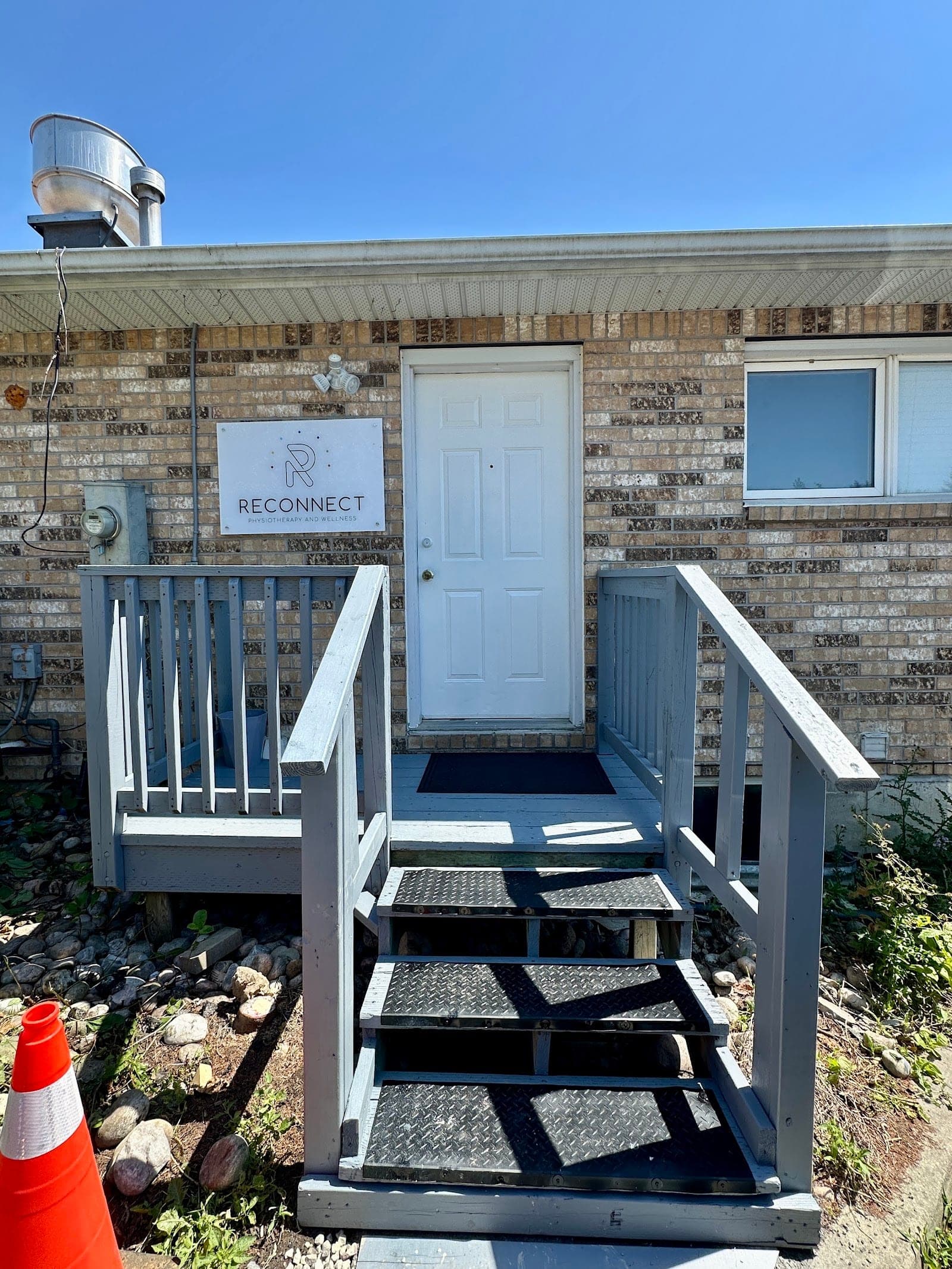Reconnect Physiotherapy and Wellness - Newmarket (photo: Reconnect Physiotherapy and Wellness - Newmarket, via Google)