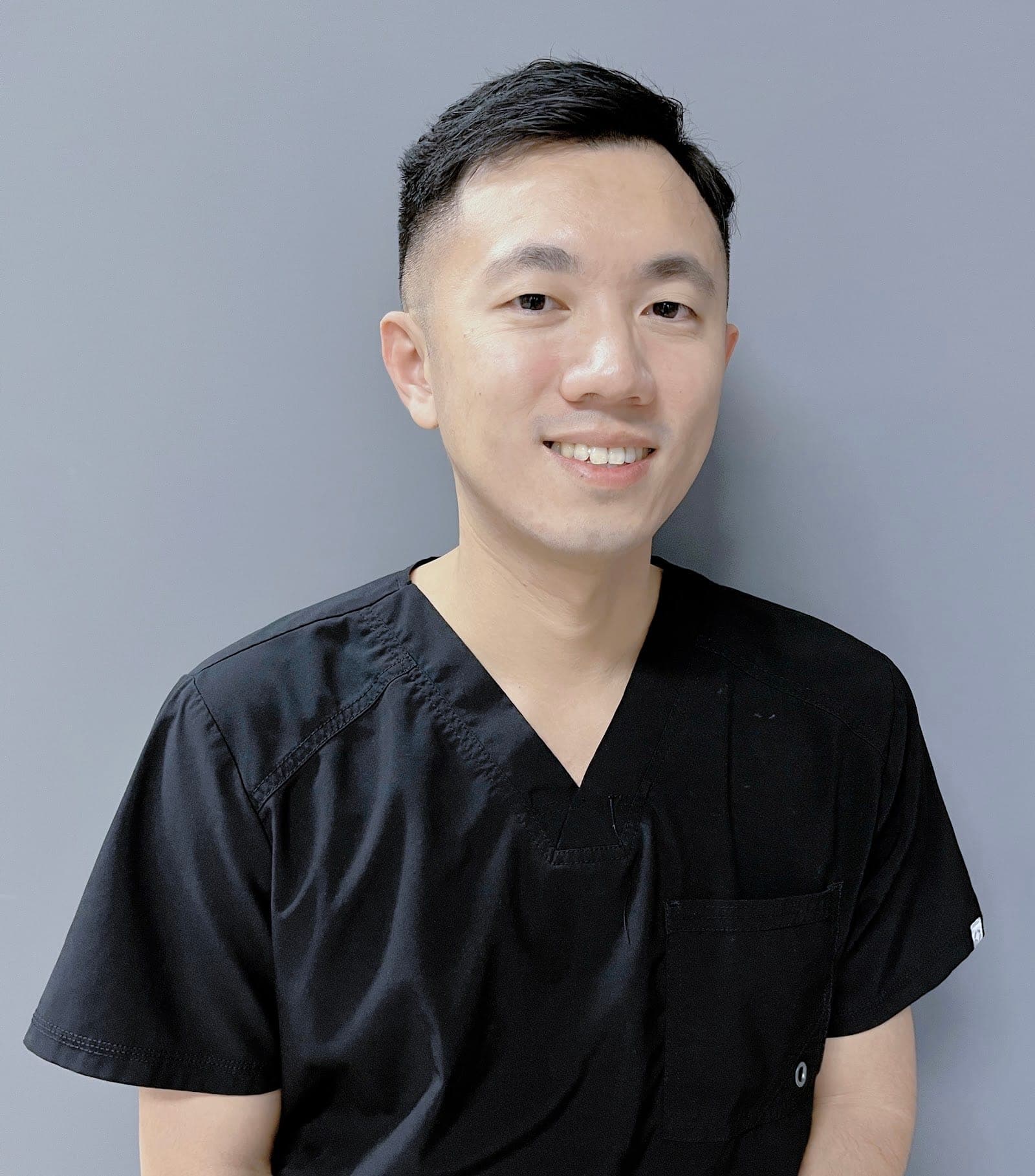Jonathan (Yue Long) Li, PT, DPT, Cert.DN, TPI-M3, SFMA (photo: Jonathan (Yue Long) Li, PT, DPT, Cert.DN, TPI, via Google)