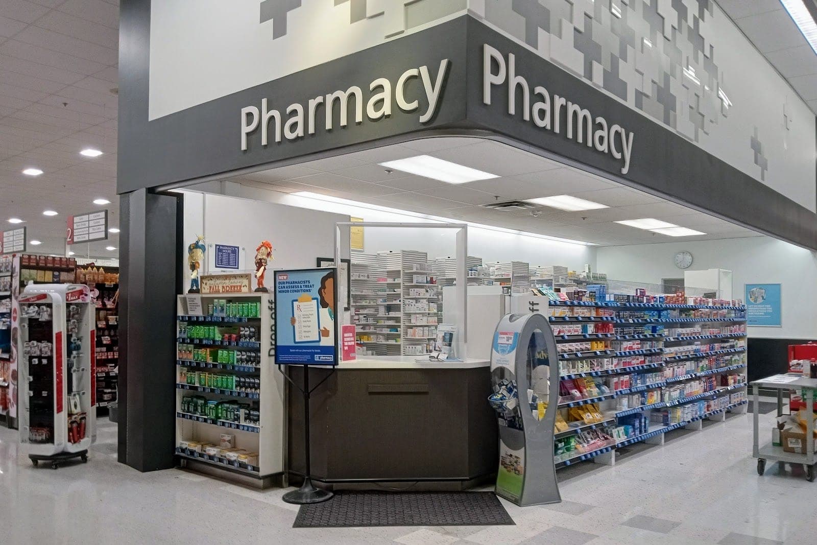 Metro Pharmacy (photo: P. F.H. Lai, via Google)