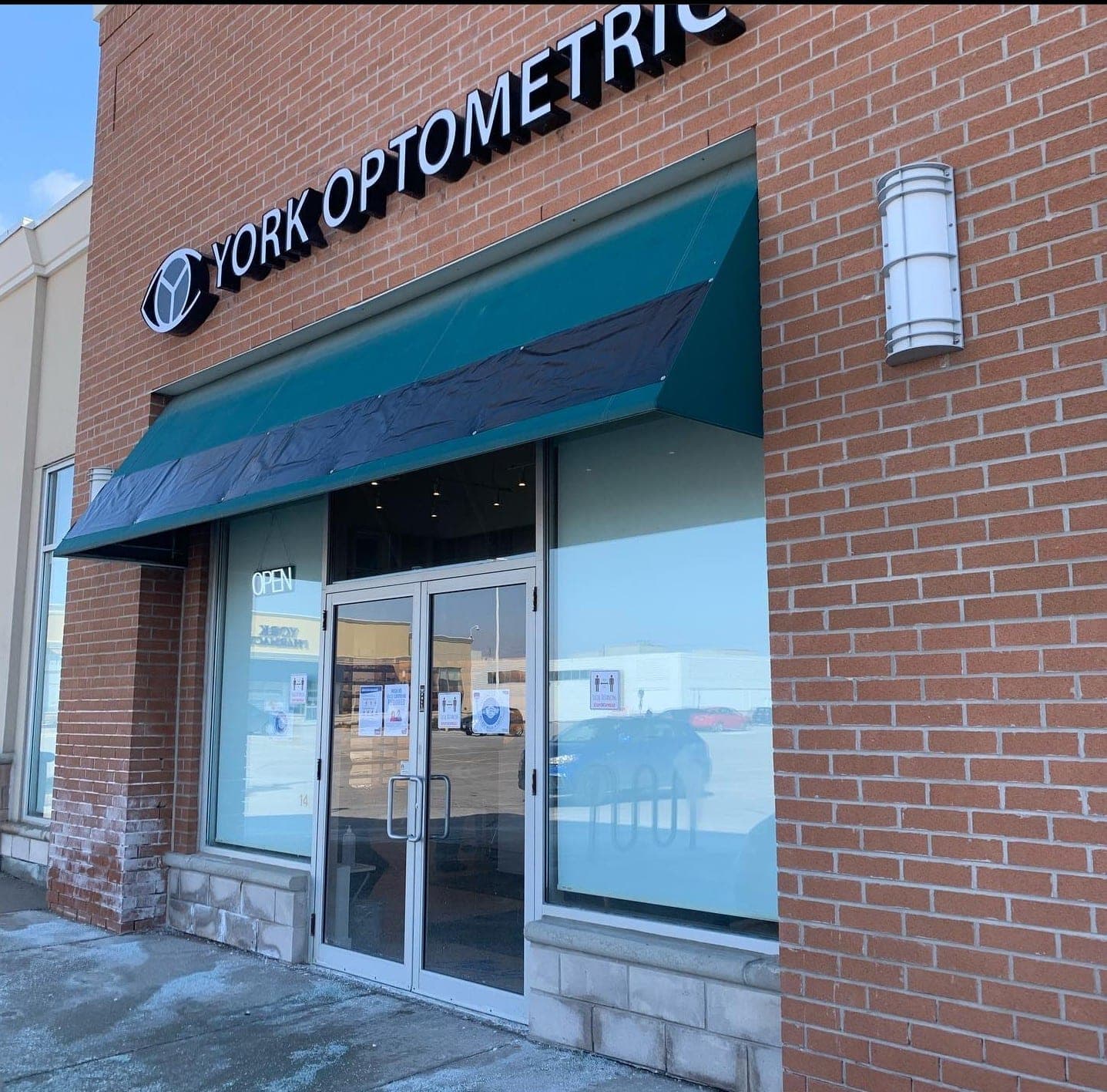 SeniorHome.ca - York Optometric Ctr