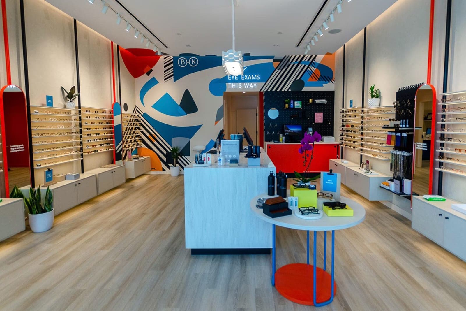 SeniorHome.ca - Bailey Nelson & Optometry - Upper Canada Mall