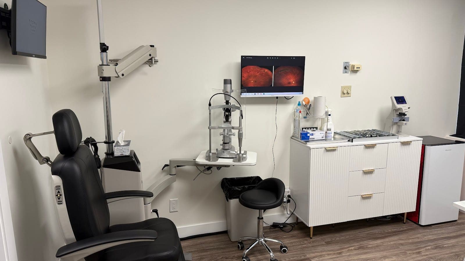 Dr. Shahriar Hadavi Eye Clinic (photo: Dr. Shahriar Hadavi Eye Clinic, via Google)