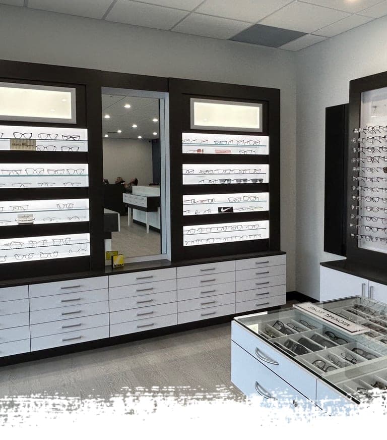 SeniorHome.ca - Aurora 2020 - Dr. Robert J. MacAlpine Optometrist