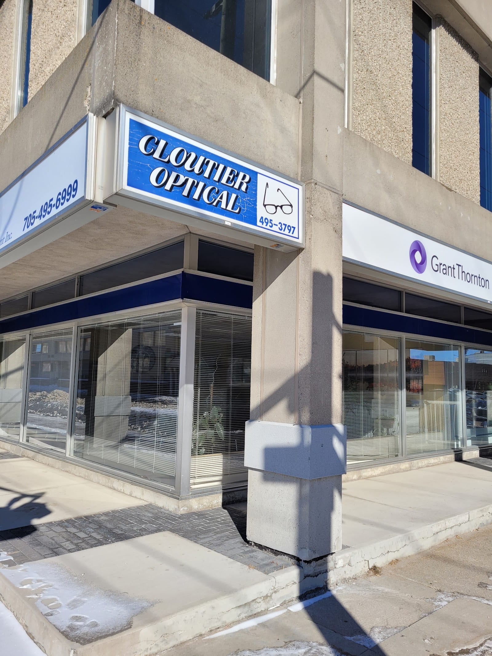 Cloutier Optical (photo: Tim F, via Google)