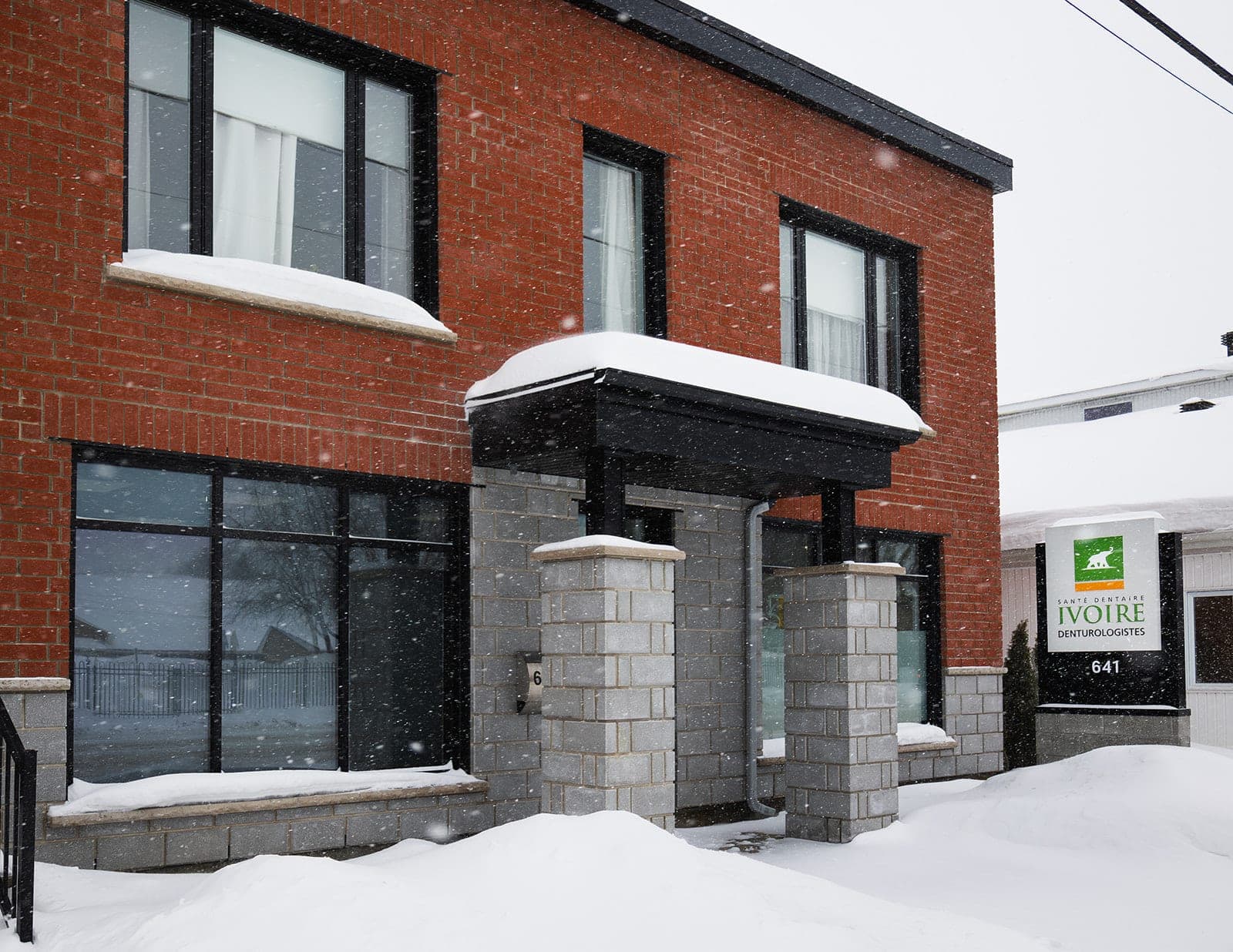 SeniorHome.ca - Clinique De Denturologie