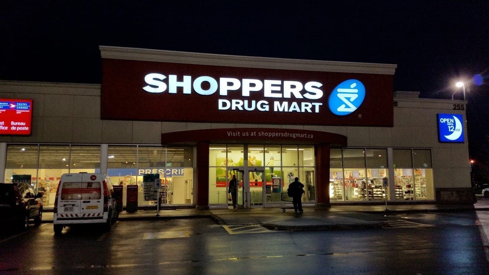 Shoppers Drug Mart (photo: Wesley Lecko, via Google)