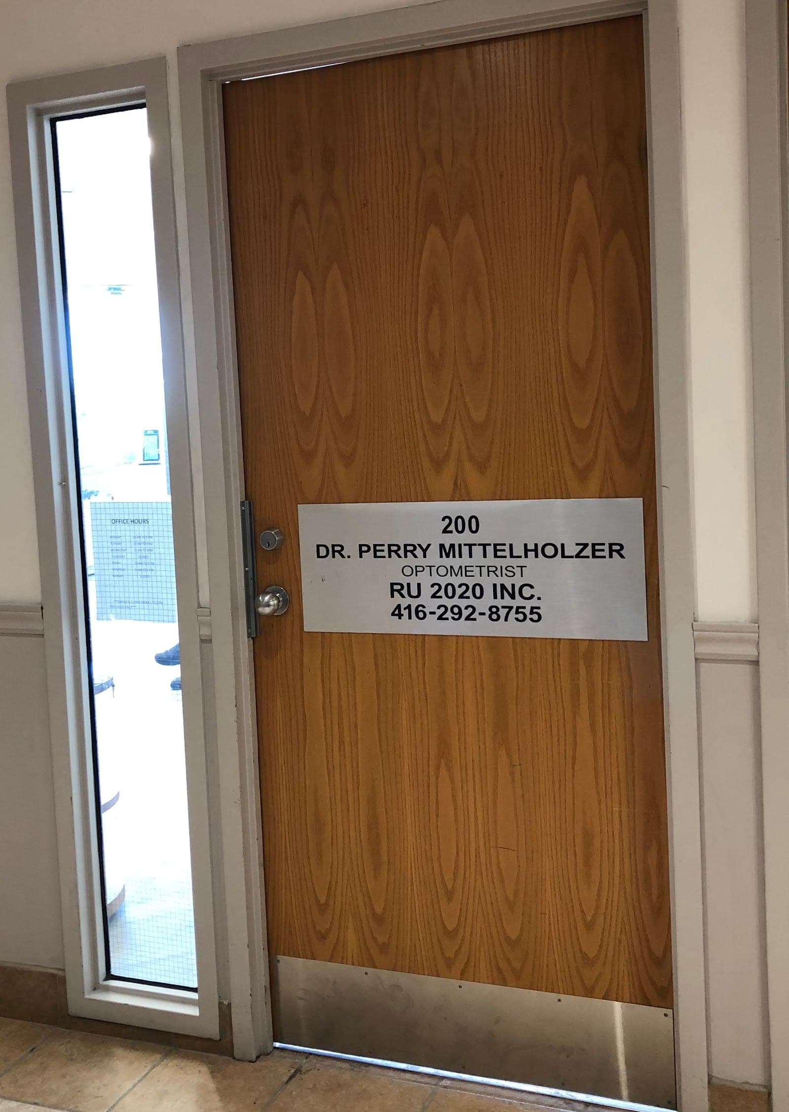 Dr. Perry Mittelholzer – Optometrist (photo: Mary Lim, via Google)