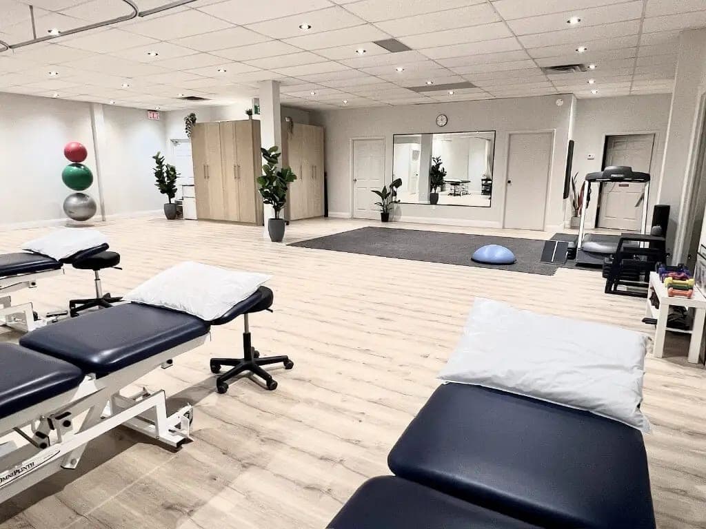 SeniorHome.ca - Physio In The Six