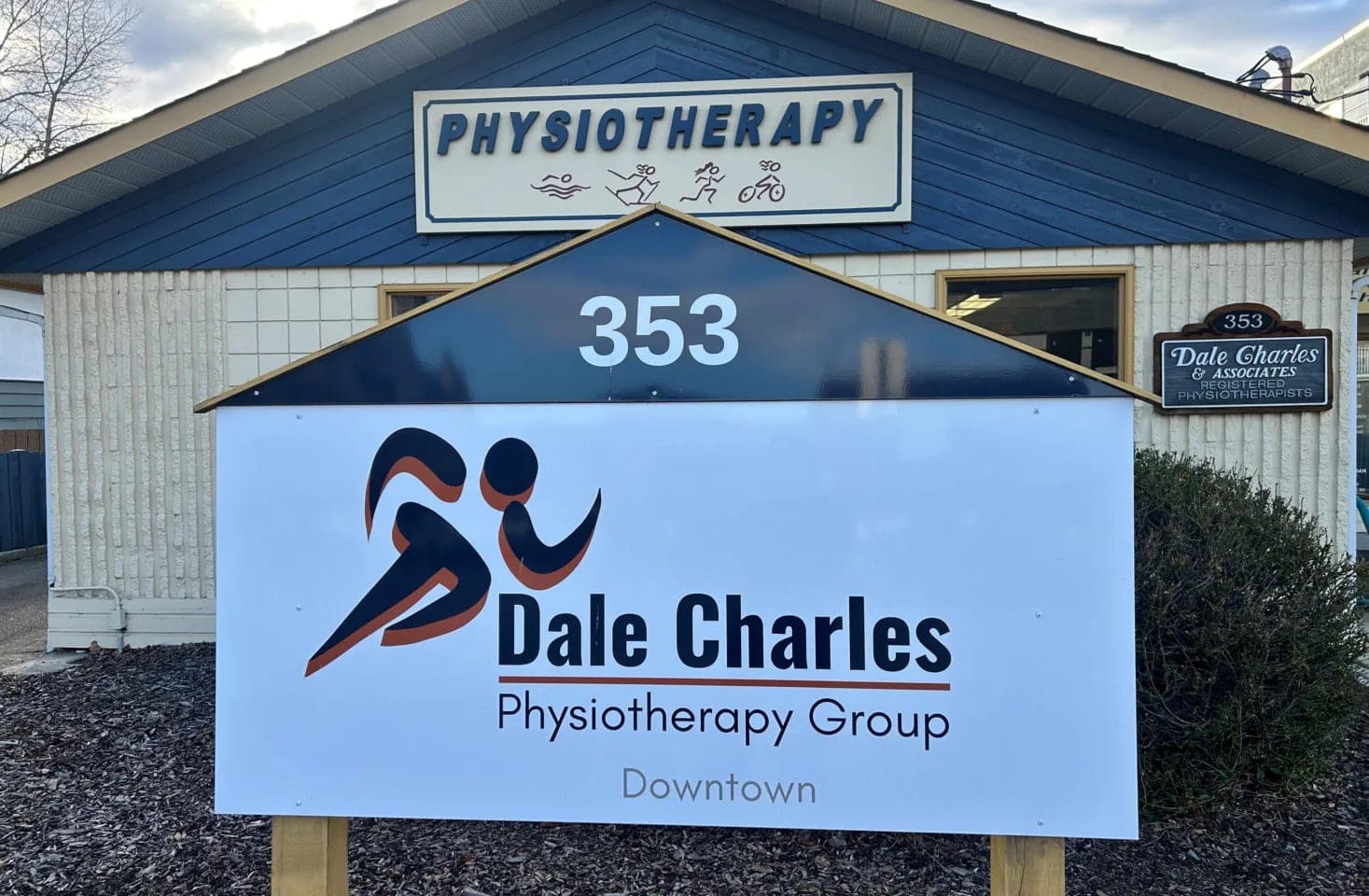 SeniorHome.ca - Dr. Allen Hooper