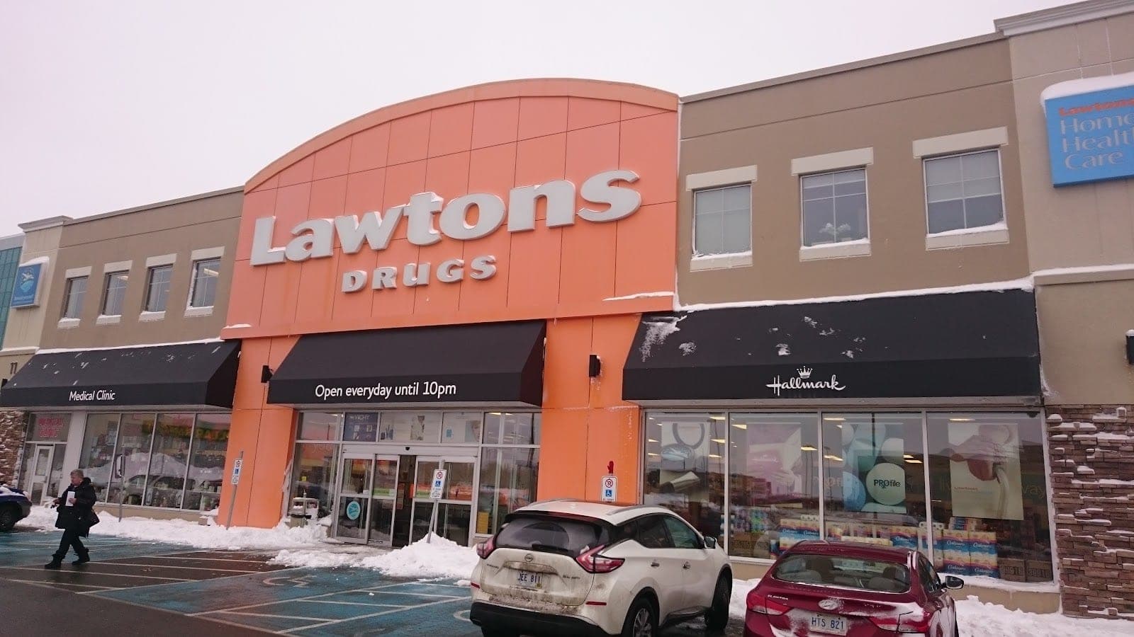 Lawtons Drugs Elizabeth Avenue (photo: bonaventure amah, via Google)