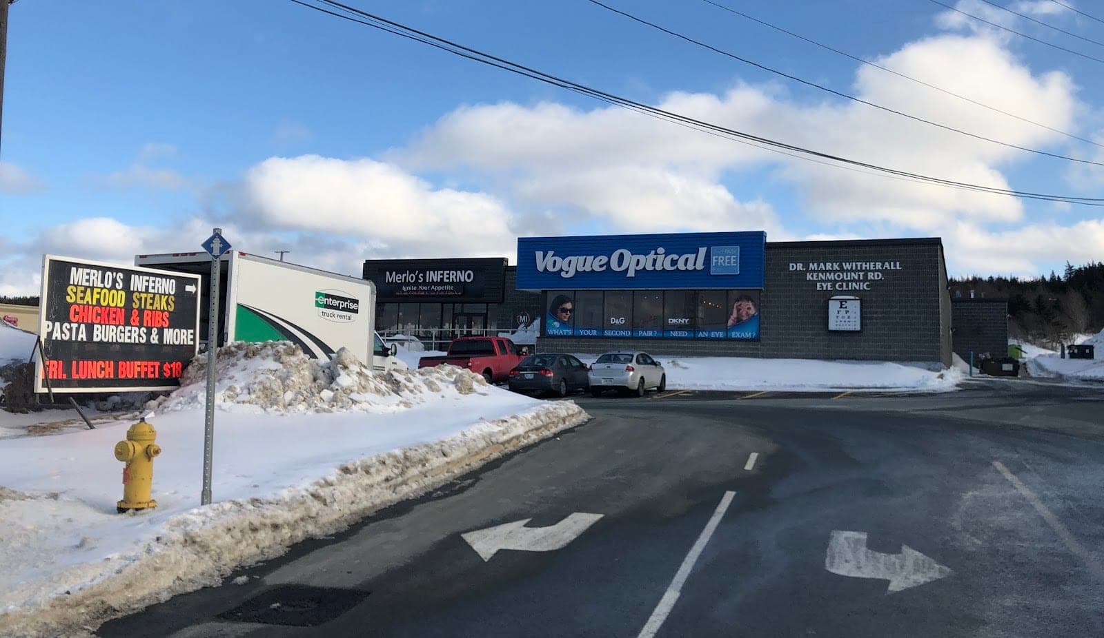 Vogue Optical (photo: Bruce Snow, via Google)