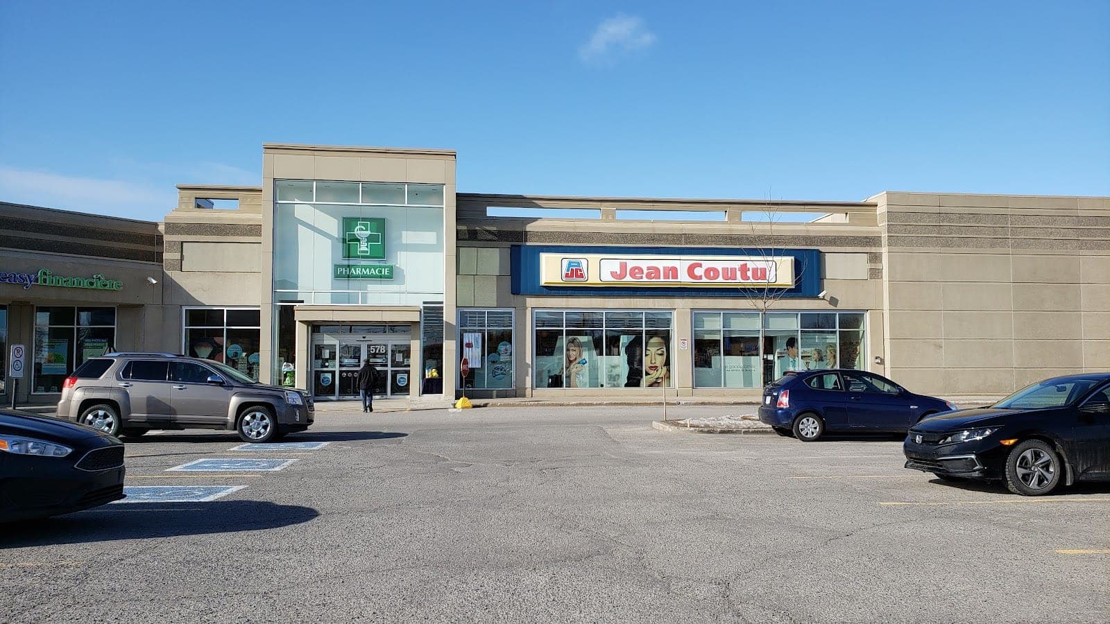 PJC Jean Coutu (photo: Christian Lecuyer, via Google)