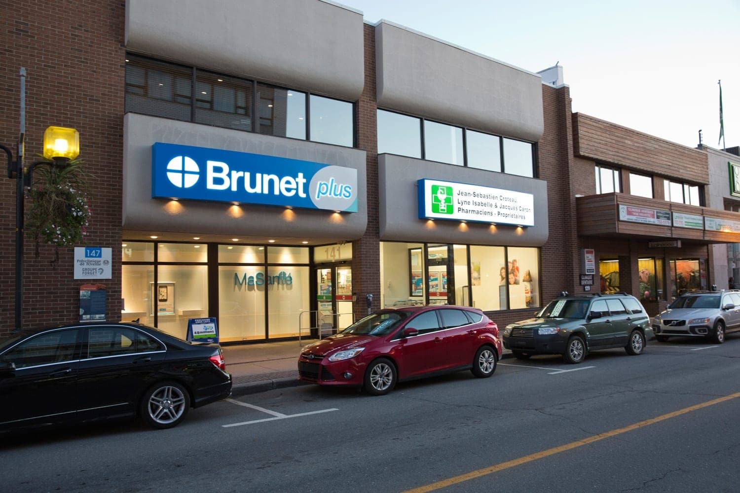 Brunet A. Robitaille, E. Luneau-Lambert, N. Huot pharm. prop. Affiliés (photo: Brunet A. Robitaille, E. Luneau-Lambert, N. Huot pharm. prop. Affiliés, via Google)