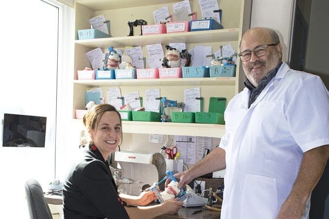 SeniorHome.ca - Clinique De Denturologie Landry - Lavertu