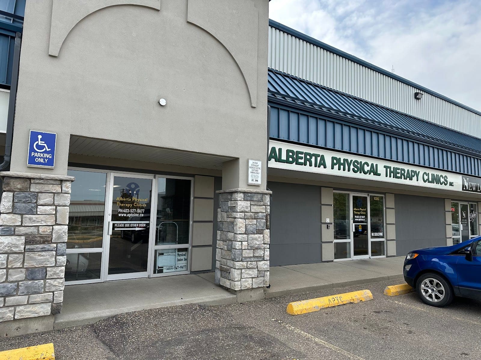 Alberta Physical Therapy Clinics (photo: Doodleworx Reviews!, via Google)