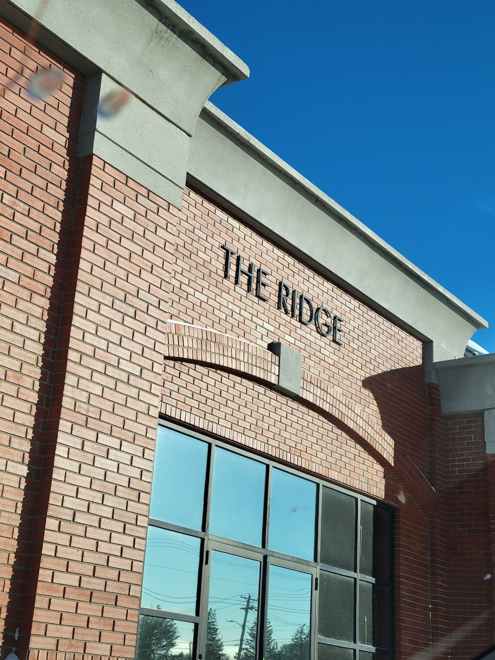 The Ridge Spine & Sport Centre (photo: Zenon Parchewsky, via Google)