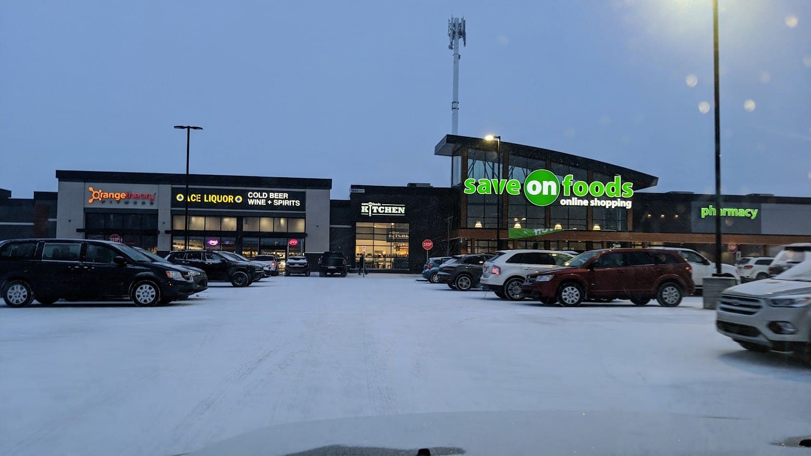 Save-On-Foods (photo: Levi Millington, via Google)