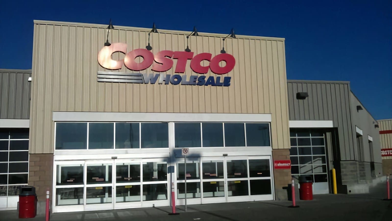 Costco Pharmacy (photo: Lazarus, via Google)