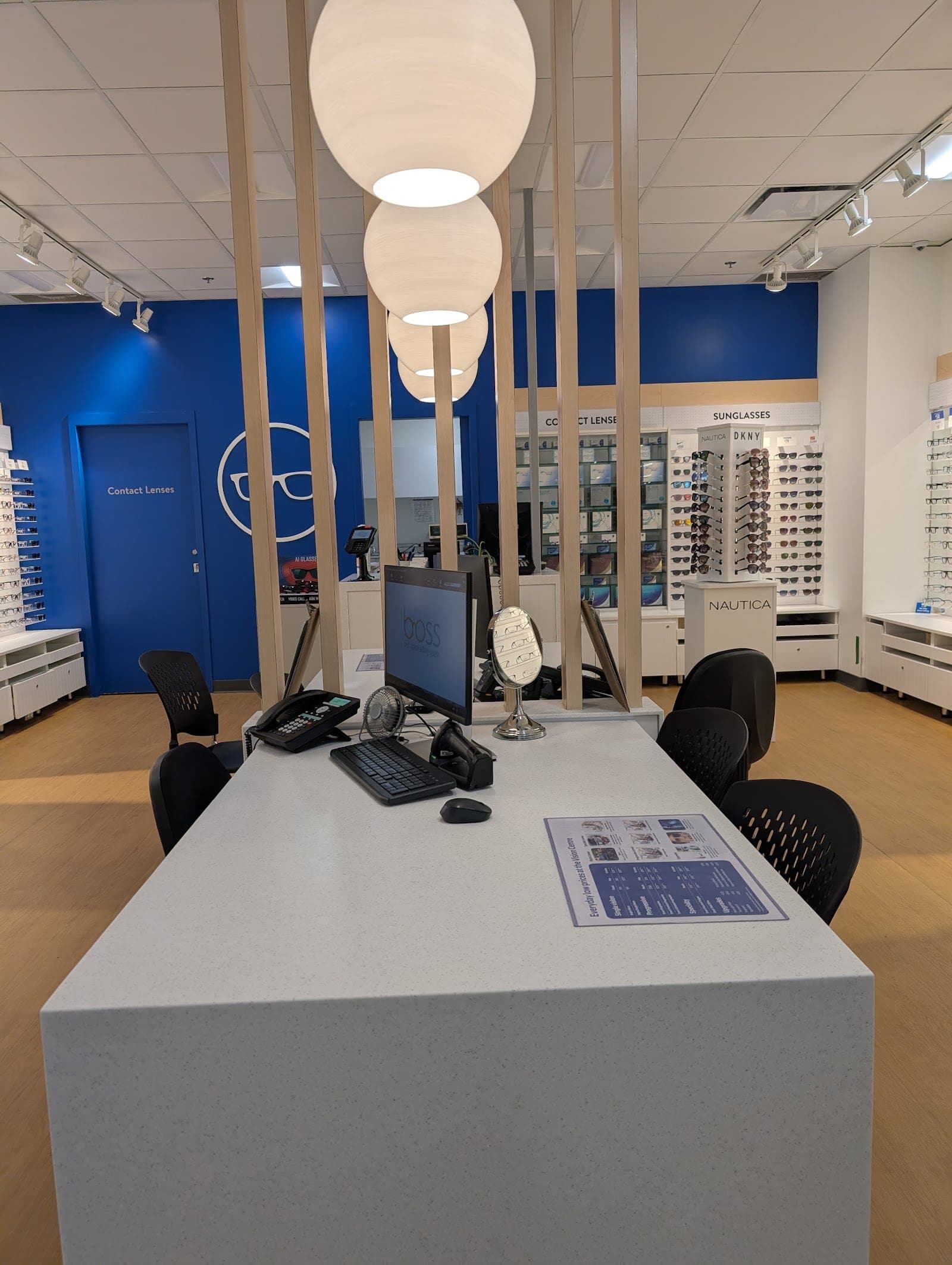 Walmart Vision Centre (photo: Stephanie Rowinski, via Google)