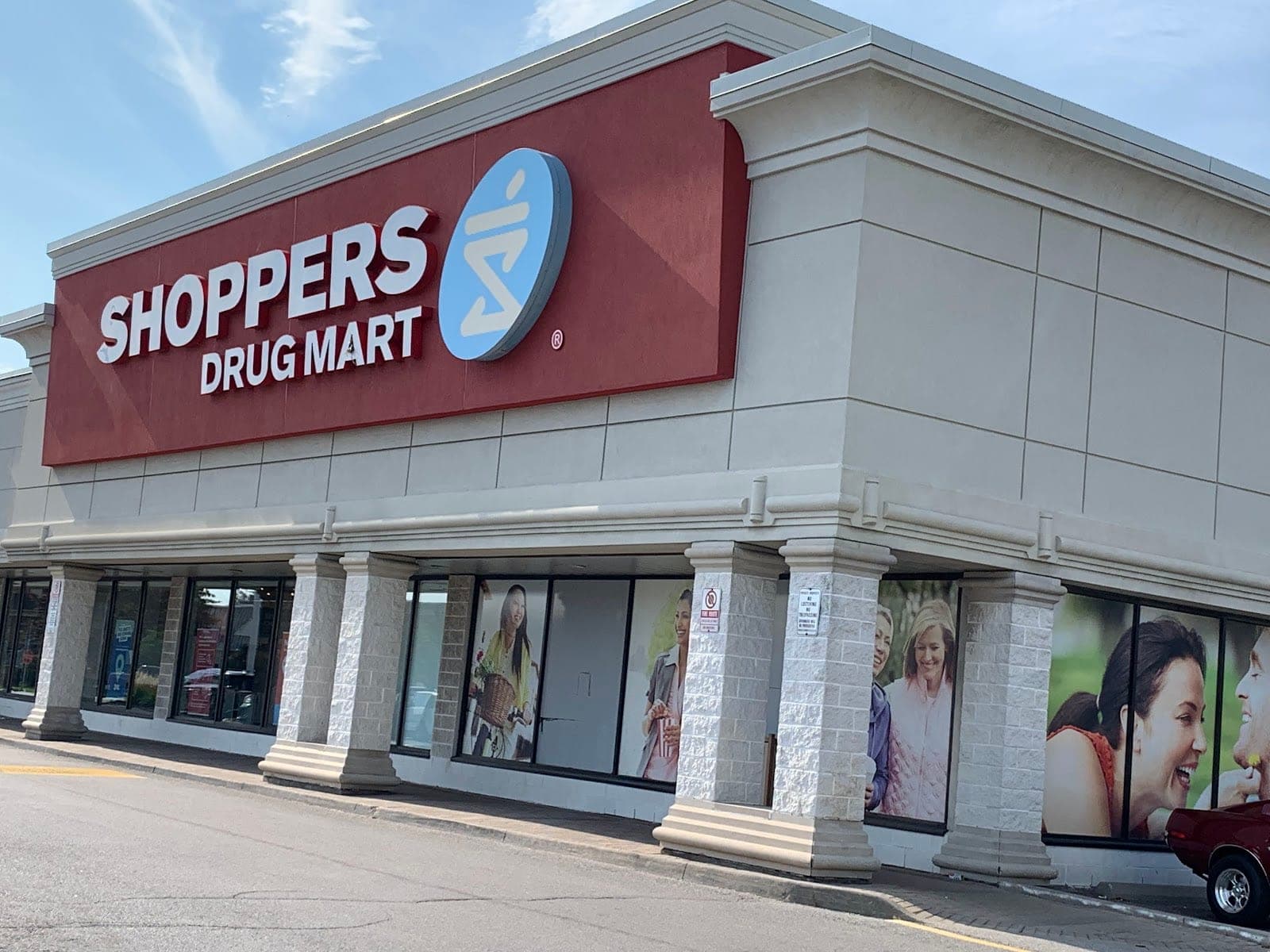 Shoppers Drug Mart (photo: Frank Dargazli, via Google)